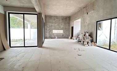 CASA EN VENTA MERIDA, KOMCHEN, PRIVADA JARDINES DE LA REJOYADA, A 3 MESES.