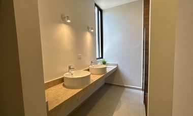 CASA EN VENTA MERIDA, PRIVADA ROCIO COUNTRY LIVING, MOD. 301, LISTA.