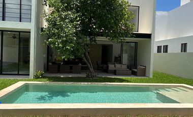 CASA EN VENTA MERIDA, PRIVADA ROCIO COUNTRY LIVING, MOD. 301, LISTA.