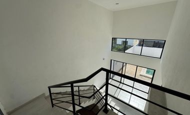 CASA EN VENTA MERIDA, CONKAL,  PRIVADA TAMORA, RESIDENCIA 177, DICIEMBRE 2025.