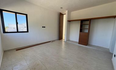 CASA EN VENTA MERIDA, CONKAL,  PRIVADA TAMORA, RESIDENCIA 177, DICIEMBRE 2025.