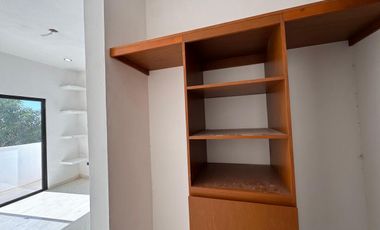 CASA EN VENTA MERIDA, CONKAL,  PRIVADA TAMORA, RESIDENCIA 177, DICIEMBRE 2025.