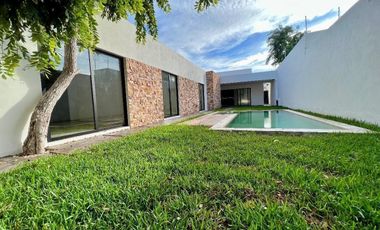 CASA EN VENTA MERIDA, DZITYA, CUMBRE DZITYA, MILAN  A 4 MESES.