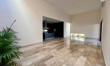 CASA EN VENTA MERIDA, DZITYA, CUMBRE DZITYA, MILAN  A 4 MESES.