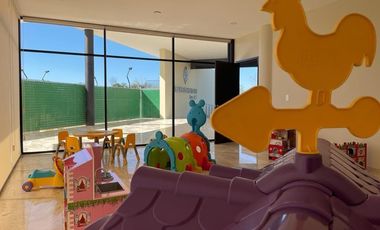 CASA EN VENTA MERIDA, PRIVADA PRADERAS DEL MAYAB, 1 PLANTA, ENTREGA INMEDIATA.