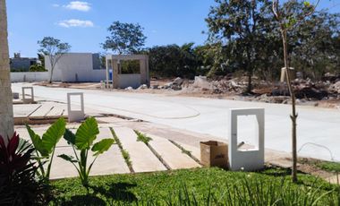 CASA EN VENTA MERIDA, CONKAL, PRIVADA SENDA REAL, MOD MADRID, DIC 2025.