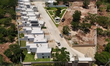 CASA EN VENTA MERIDA, CONKAL, PRIVADA SENDA REAL, MOD MADRID, DIC 2025.