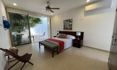 CASA EN VENTA MERIDA, PLAYA SAN BRUNO, FRENTE AL MAR, ENTREGA INMEDIATA.