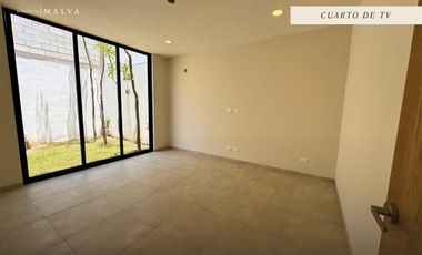 CASA EN VENTA MERIDA, TEMOZON NORTE, PATIO CAREY  MODELO MALVA LISTO