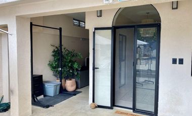 CASA EN VENTA MERIDA, CENTRO BARRIO SANTIAGO, AMUEBLADA, ENTREGA INMEDIATA.