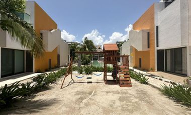 CASA EN VENTA MERIDA, TELCHAC PUERTO, PRIVADA ANTALEA, A 300 METROS DEL MAR