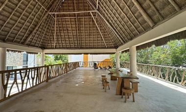 CASA EN VENTA MERIDA, TELCHAC PUERTO, PRIVADA ANTALEA, A 300 METROS DEL MAR