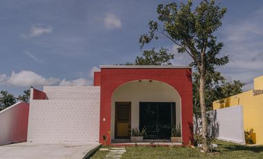 CASA EN VENTA MERIDA, CONKAL, QUINTAS BASPUL, MOD. COLIBRI, ENTREGA INMEDIATA.