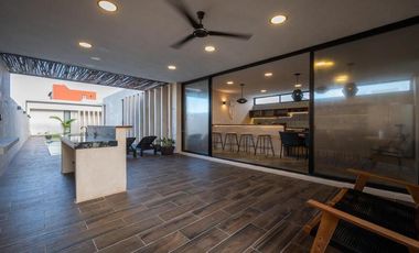 CASA EN VENTA MERIDA, PLAYA SAN BENITO A 100 MTS DEL MAR, ENTREGA INMEDIATA.