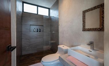 CASA EN VENTA MERIDA, PLAYA SAN BENITO A 100 MTS DEL MAR, ENTREGA INMEDIATA.