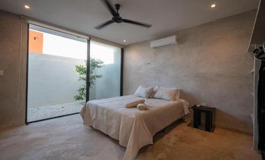 CASA EN VENTA MERIDA, PLAYA SAN BENITO A 100 MTS DEL MAR, ENTREGA INMEDIATA.