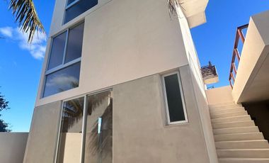 CASA EN VENTA MERIDA, PLAYA CHICXULUB, COSTERA VILLA, A 300 M DEL MAR, LISTA.