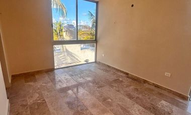 CASA EN VENTA MERIDA, PLAYA CHICXULUB, COSTERA VILLA, A 300 M DEL MAR, LISTA.