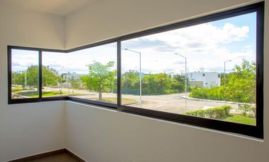 CASA EN VENTA MERIDA, PRIVADA PRADERAS DEL MAYAB, MOD. TREBOL PLUS, LISTA.