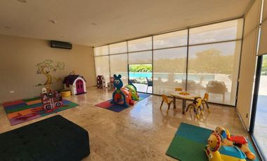 CASA EN VENTA MERIDA, PRIVADA PRADERAS DEL MAYAB, MOD. TREBOL PLUS, LISTA.