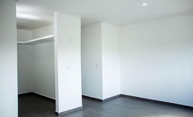 CASA EN VENTA MERIDA, PRIVADA PRADERAS DEL MAYAB, MOD. TREBOL PLUS, LISTA.