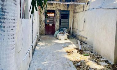 CASA EN VENTA MERIDA, CENTRO CHEMBECH, 1 PLANTA PARA REMODELAR, LISTA.