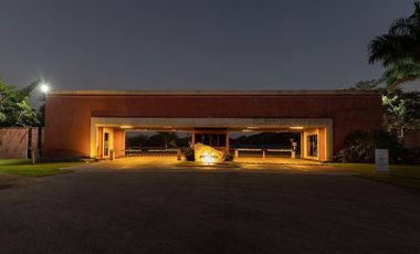 TERRENO/LOTE EN VENTA MERIDA, CARRETERA CHICXULUB, PRIVADA LA RESERVA, LISTO.