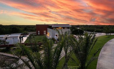 TERRENO/LOTE EN VENTA MERIDA, CARRETERA CHICXULUB, PRIVADA LA RESERVA, LISTO.