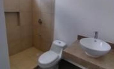 CASA EN VENTA MERIDA, PRIVADA PRADERAS DEL MAYAB, MOD, BAMBU, LISTA.