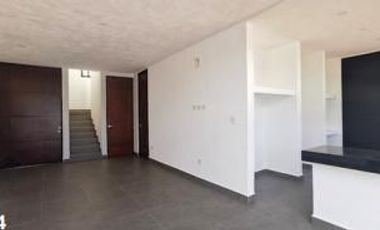 CASA EN VENTA MERIDA, PRIVADA PRADERAS DEL MAYAB, MOD, BAMBU, LISTA.