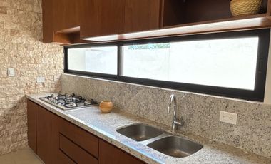 CASA EN VENTA MERIDA, PRIVADA ROCIO COUNTRY LIVING, MOD. 270 1 PLANTA, LISTA.