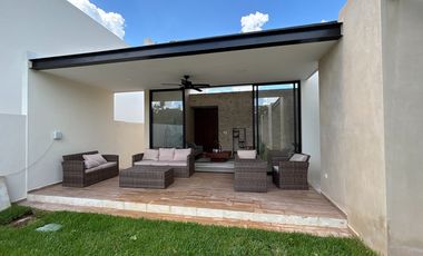 CASA EN VENTA MERIDA, PRIVADA ROCIO COUNTRY LIVING, MOD. 270 1 PLANTA, LISTA.