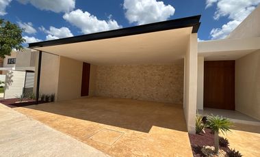CASA EN VENTA MERIDA, PRIVADA ROCIO COUNTRY LIVING, MOD. 270 1 PLANTA, LISTA.