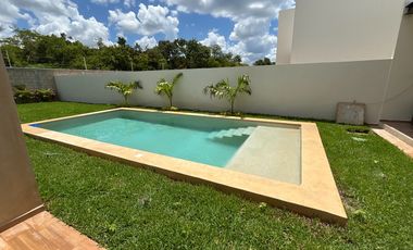 CASA EN VENTA MERIDA, PRIVADA ROCIO COUNTRY LIVING, MOD. 270 1 PLANTA, LISTA.