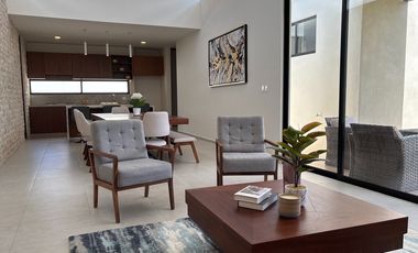 CASA EN VENTA MERIDA, PRIVADA ROCIO COUNTRY LIVING, MOD. 270 1 PLANTA, LISTA.