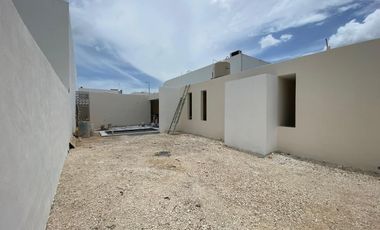 CASA EN VENTA MERIDA, CONKAL, PRIVADA VIVANTA, 1 PLANTA, ENTREGA INMEDIATA.
