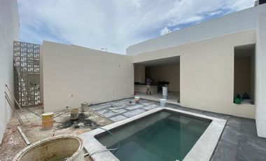 CASA EN VENTA MERIDA, CONKAL, PRIVADA VIVANTA, 1 PLANTA, ENTREGA INMEDIATA.