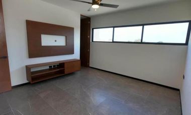 CASA EN VENTA EN MÉRIDA, CONKAL,  PRIVADA SILVESTA, MOD SILVERIA,  LISTA.