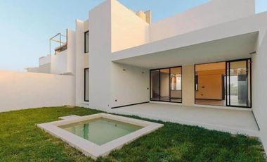 CASA EN VENTA EN MÉRIDA, CONKAL,  PRIVADA SILVESTA, MOD SILVERIA,  LISTA.