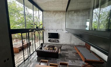 CASA EN VENTA MERIDA, KOMCHEN, TIPO LOFT, AMUEBLADO, ENTREGA INMEDIATA.