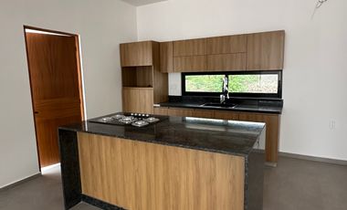 CASA EN VENTA MERIDA, SAN DIEGO CUTZ, PRIVADA PRADERAS DEL MAYAB, FEBRERO 2026