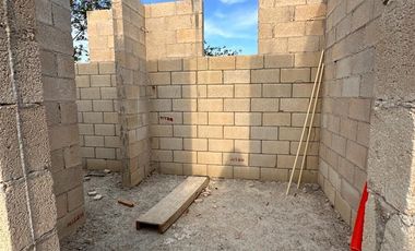 CASA EN VENTA MERIDA, SAN DIEGO CUTZ, PRIVADA LA RESERVA, A 3 MESES.