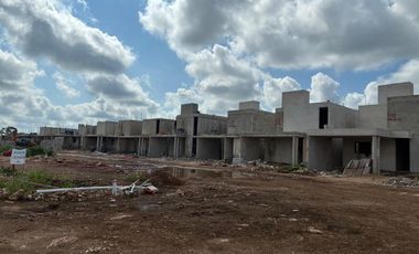 CASA EN VENTA MERIDA, CONKAL, PRIVADA GRAN BOSCO, MOD. 126, MARZO 2026.