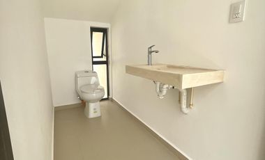 CASA EN VENTA MERIDA, CONKAL, PRIVADA NADIRA, ENTREGA INMEDIATA.