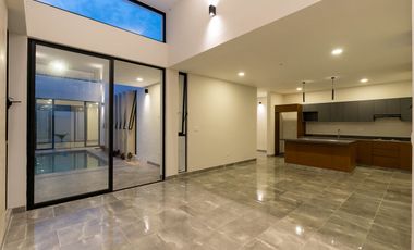 CASA EN VENTA MERIDA, CONKAL, PRIVADA TAMORA, 1 PLANTA, ENTREGA INMEDIATA.