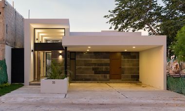 CASA EN VENTA MERIDA, CONKAL, PRIVADA TAMORA, 1 PLANTA, ENTREGA INMEDIATA.