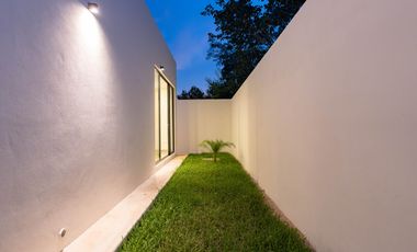 CASA EN VENTA MERIDA, CONKAL, PRIVADA TAMORA, 1 PLANTA, ENTREGA INMEDIATA.