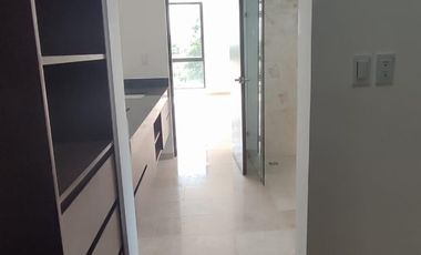 CASA EN VENTA MERIDA, KOMCHEN, PRIVADA NORTEMERIDA, ENTREGA INMEDIATA.