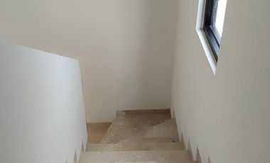 CASA EN VENTA MERIDA, KOMCHEN, PRIVADA NORTEMERIDA, ENTREGA INMEDIATA.