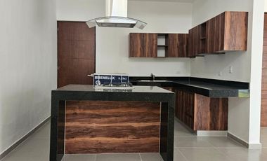 CASA EN VENTA MERIDA, CHOLUL, PRIVADA MORERA, MOD. 1 PLANTA, ENTREGA INMEDIATA.